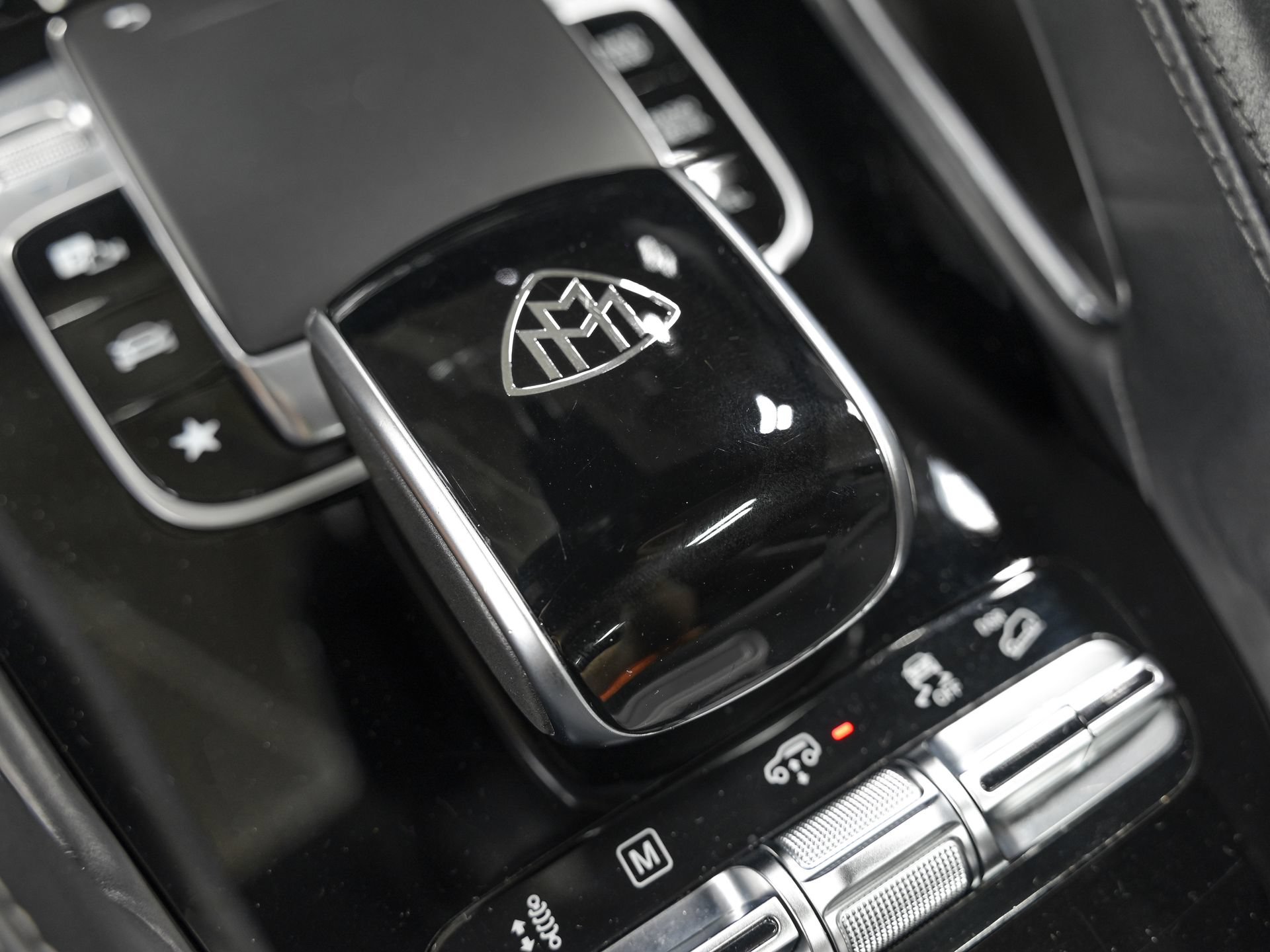 Used 2021 Mercedes-Benz Maybach GLS 600 4MATIC image 23