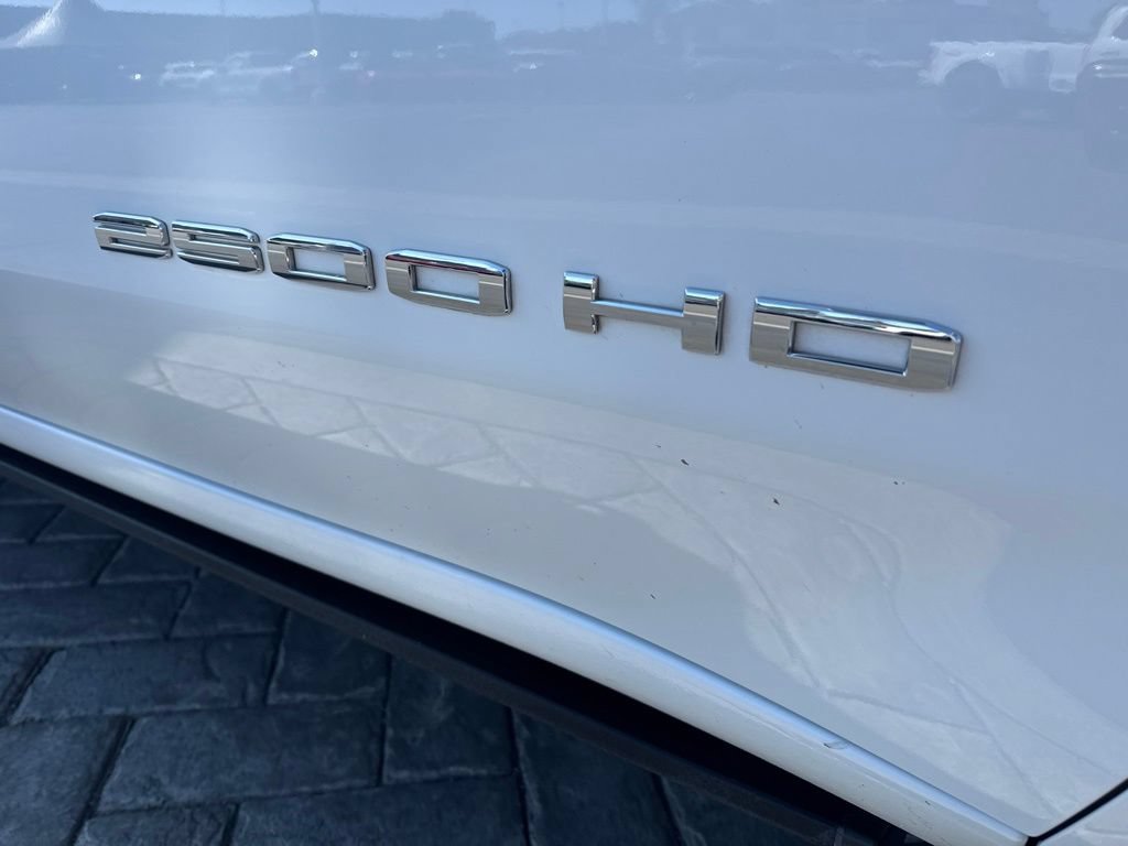 Used 2020 GMC Sierra 2500 SLT w/ Technology Package RWD image 7