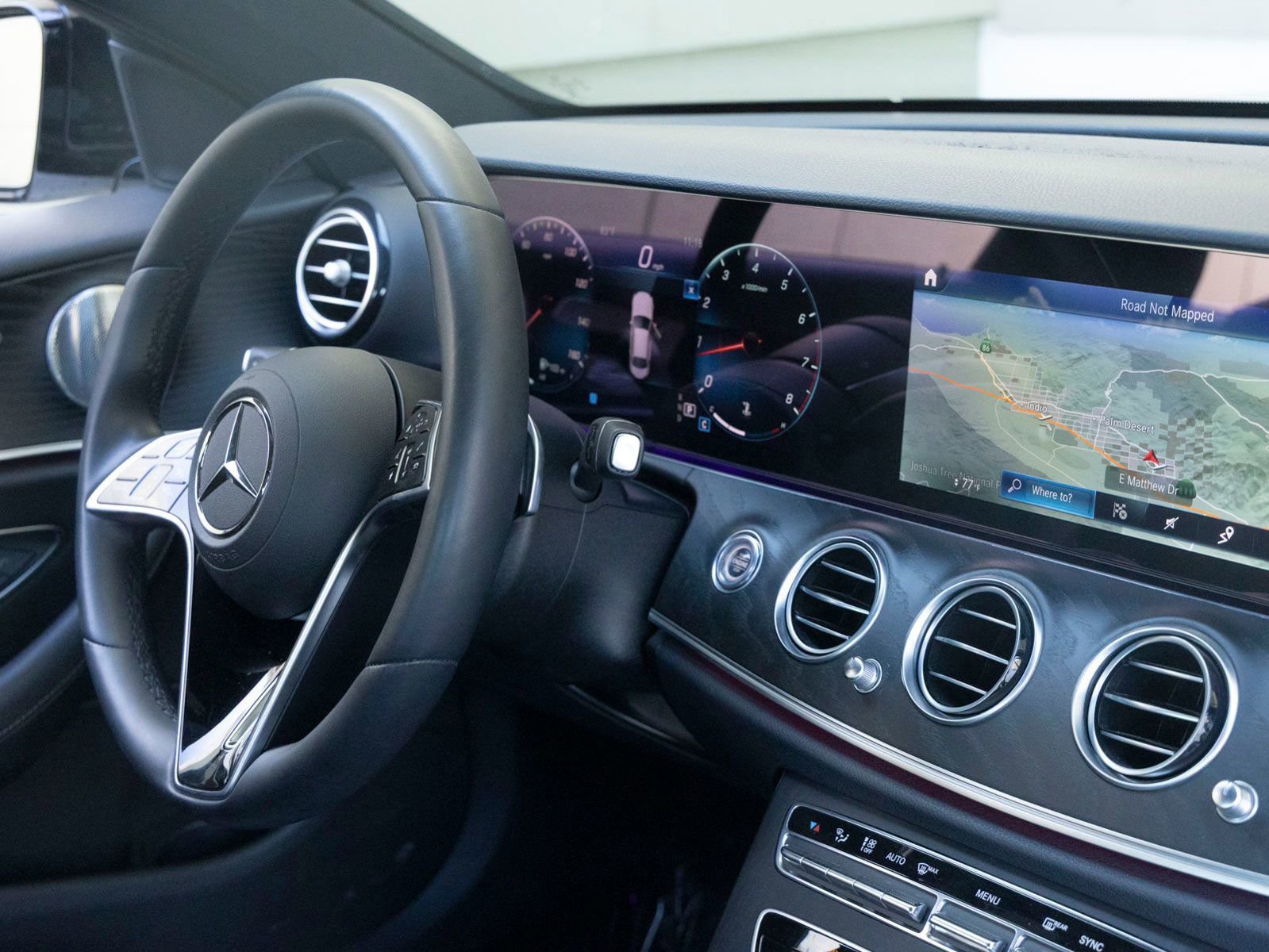 Used 2022 Mercedes-Benz E 350 Sedan image 29