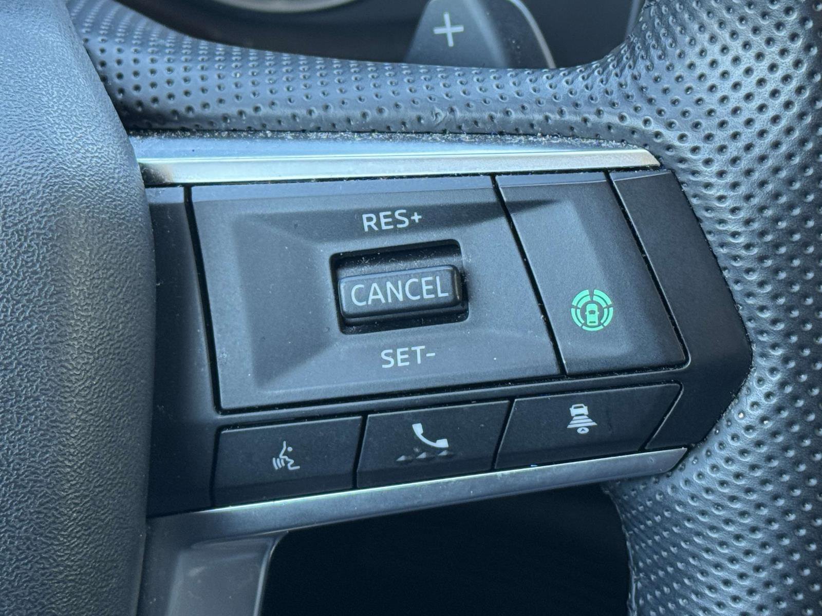 Used 2024 Mitsubishi Outlander SE Black Edition FWD image 19