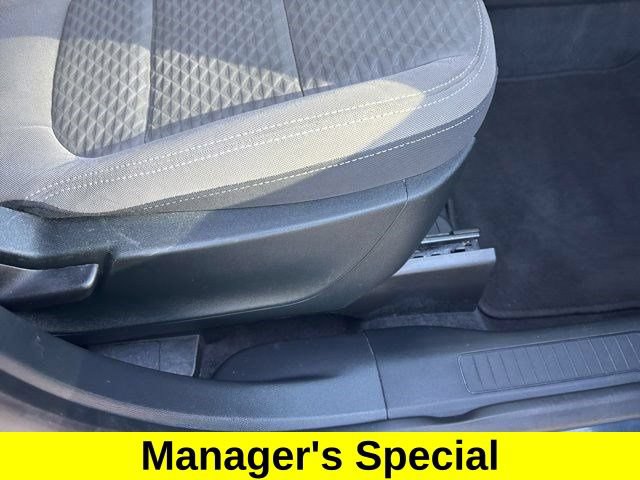 Used 2022 Ford Escape SE FWD image 38