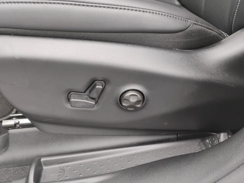 New 2026 Chrysler Pacifica Select image 23