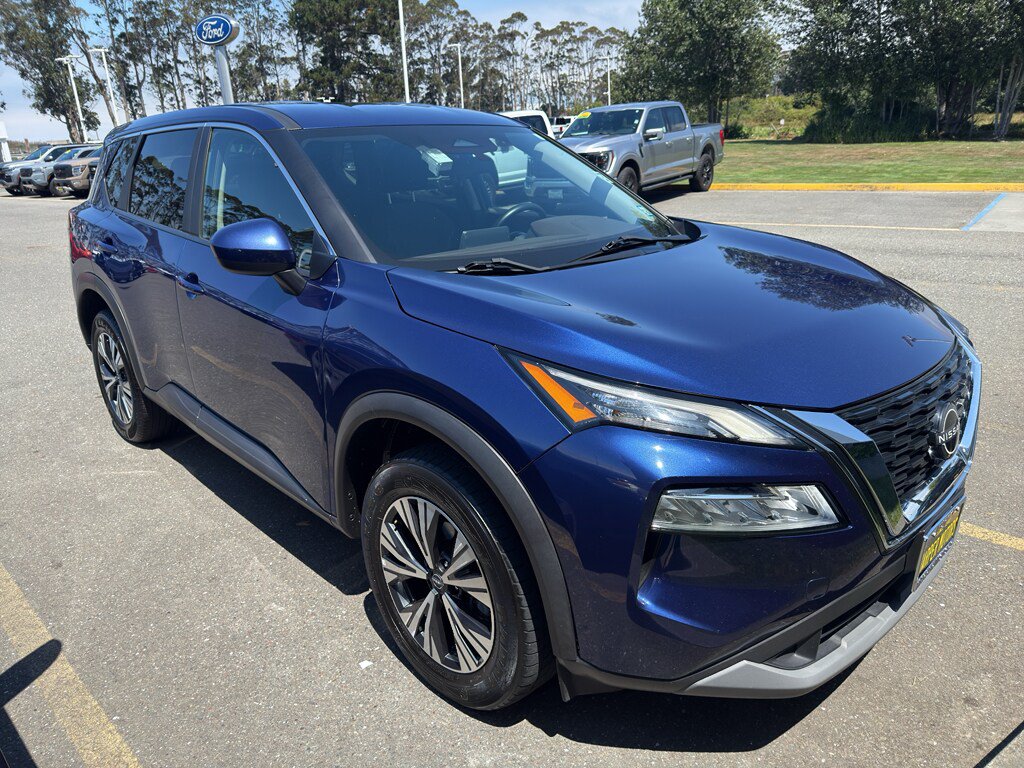 Used 2023 Nissan Rogue SV AWD/4WD image 8