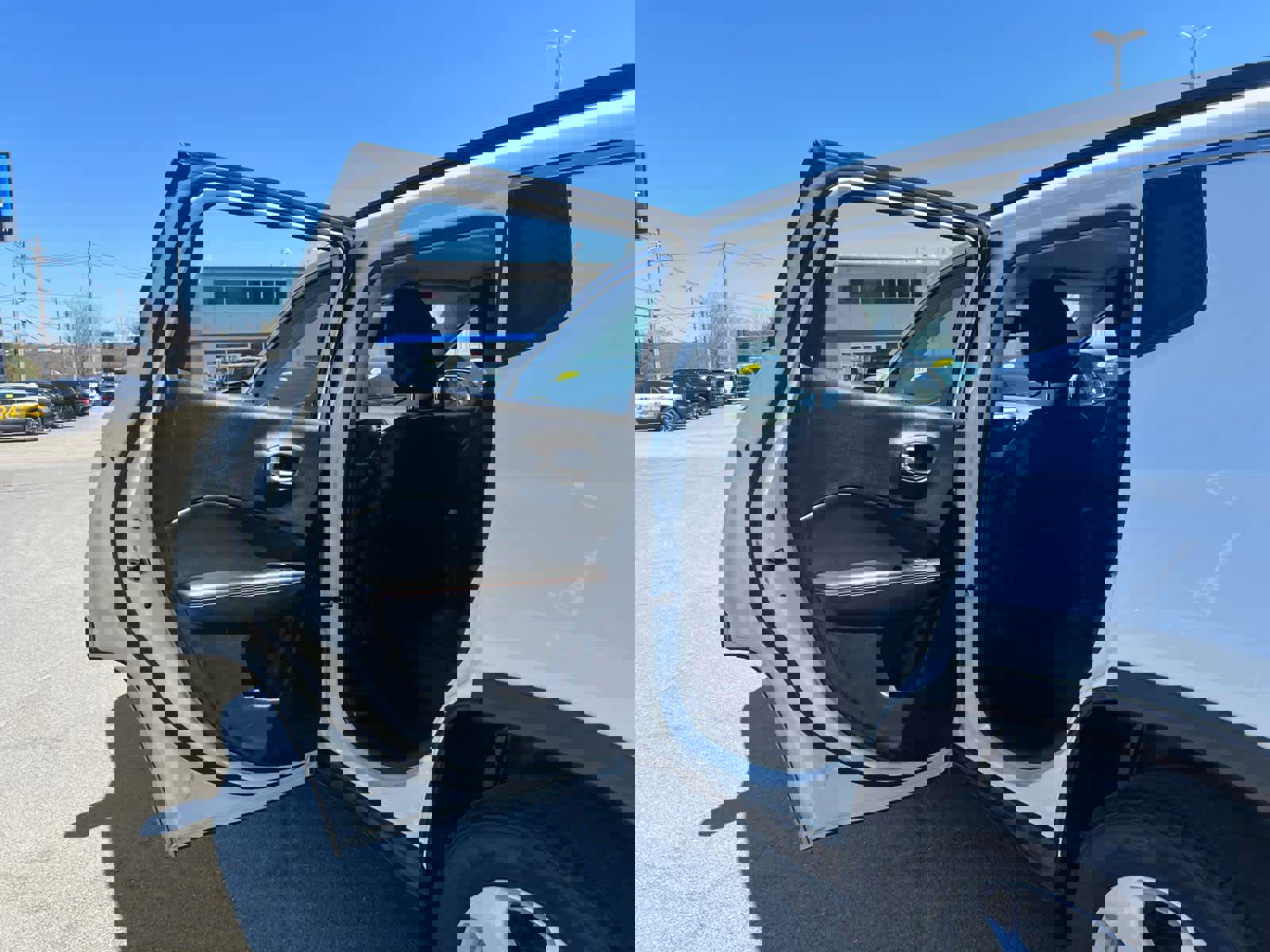 Used 2021 Jeep Compass Latitude image 33