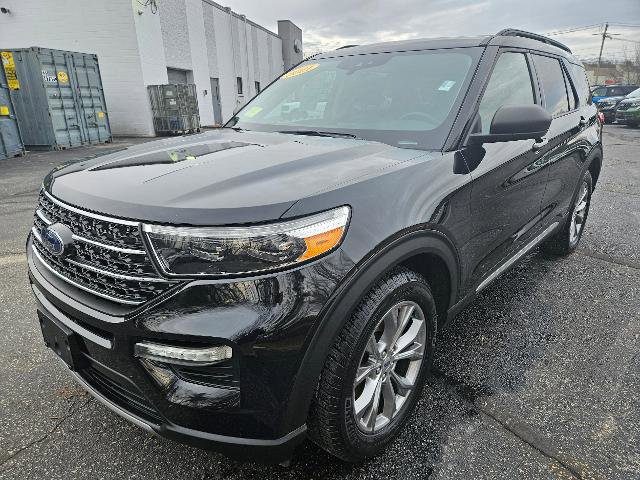Certified 2021 Ford Explorer XLT w/ Equipment Group 202A image 1