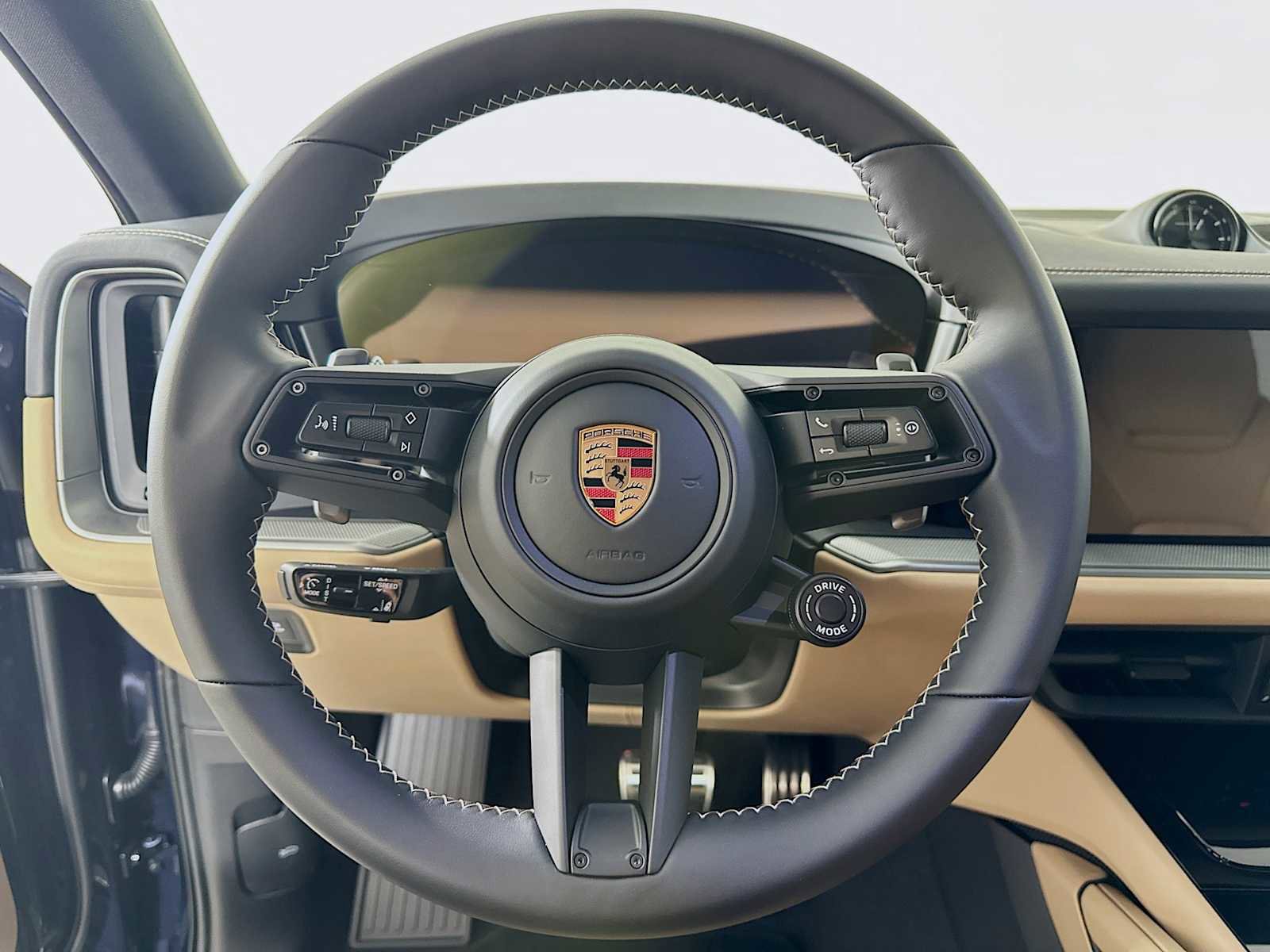 New 2026 Porsche Cayenne S image 15