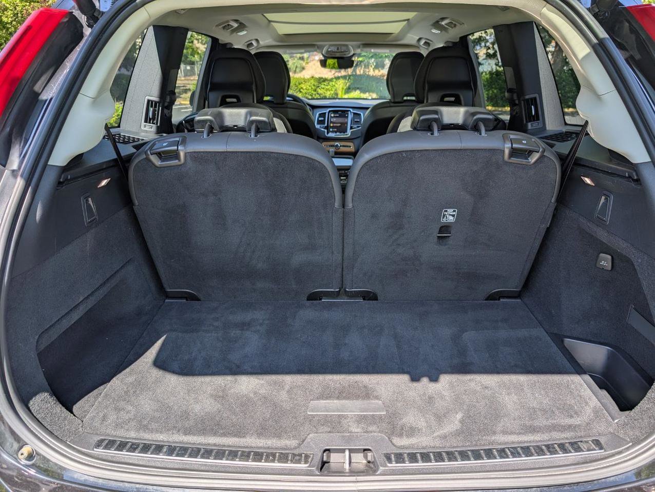 Used 2023 Volvo XC90 T8 Plus AWD/4WD image 15