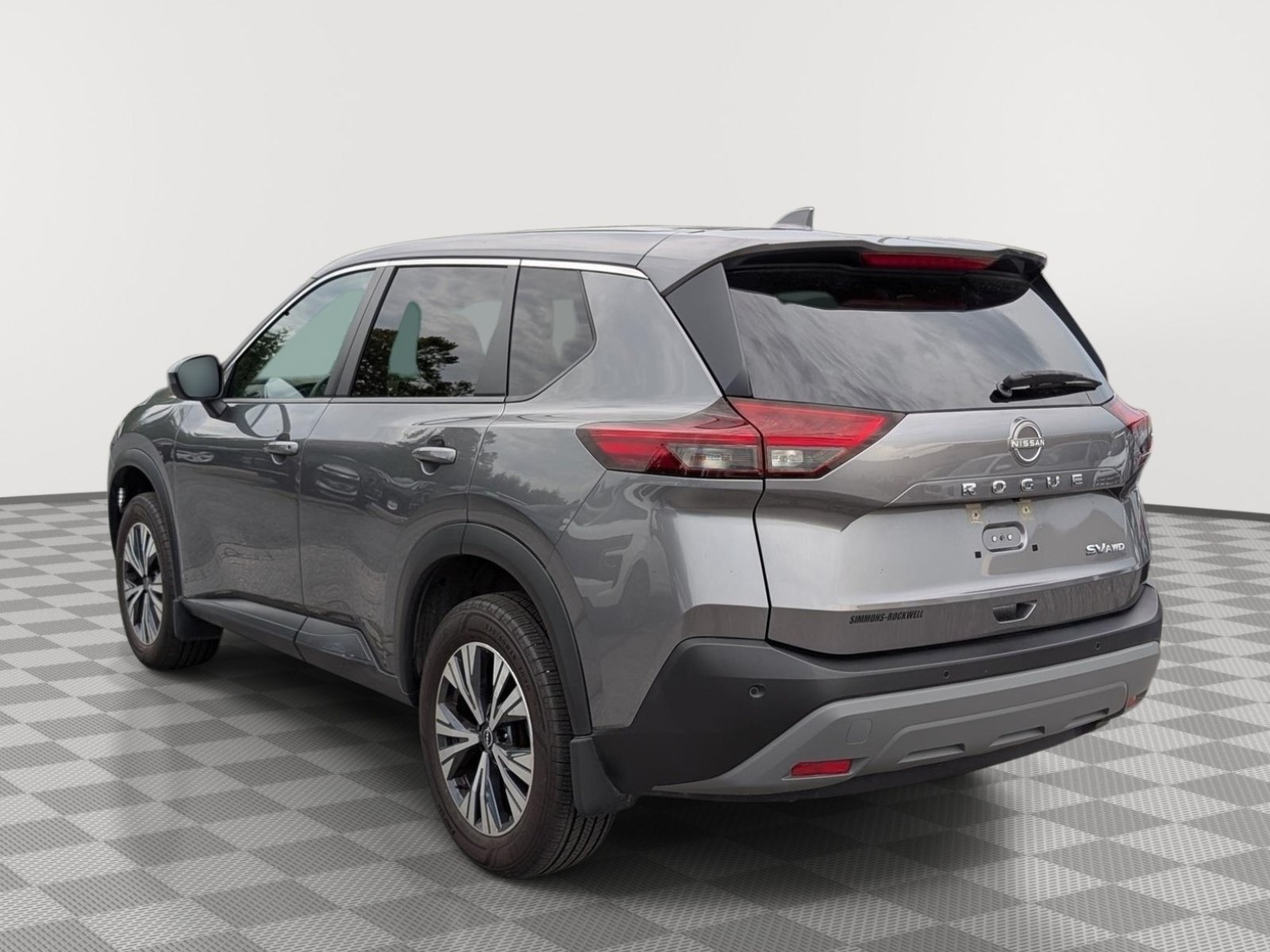 Used 2023 Nissan Rogue SV AWD/4WD image 3