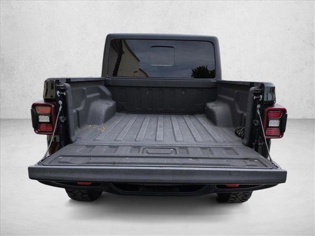 Used 2021 Jeep Gladiator Rubicon AWD/4WD image 6