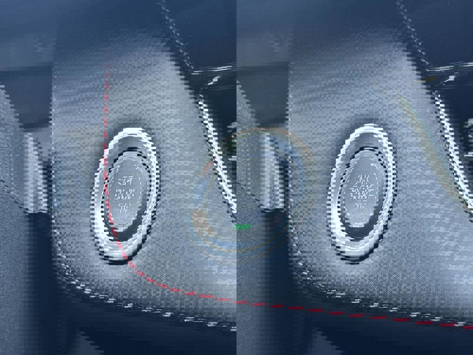 Used 2025 Chevrolet Equinox RS image 27