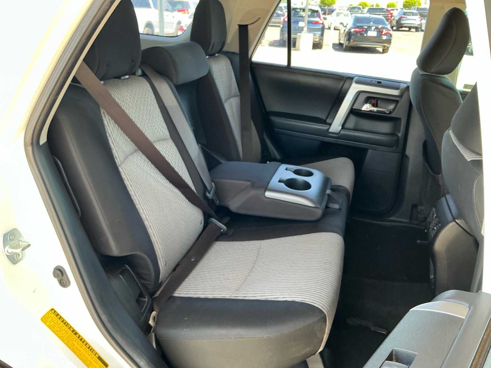 Used 2020 Toyota 4Runner SR5 AWD/4WD image 18