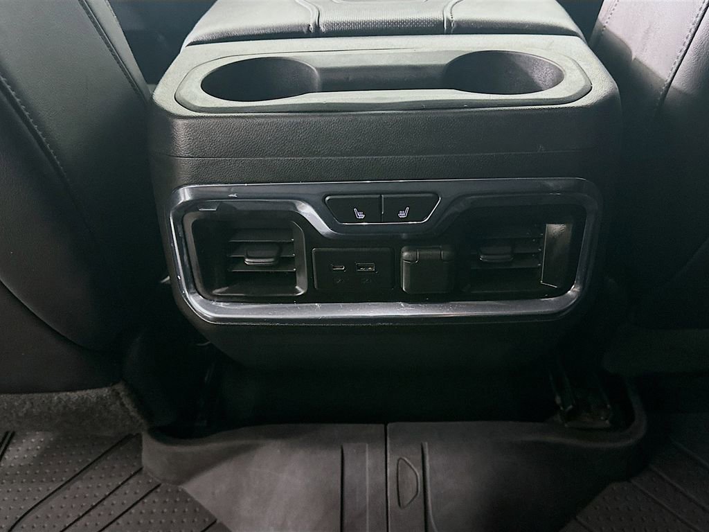 Used 2021 Chevrolet Silverado 1500 High Country image 22