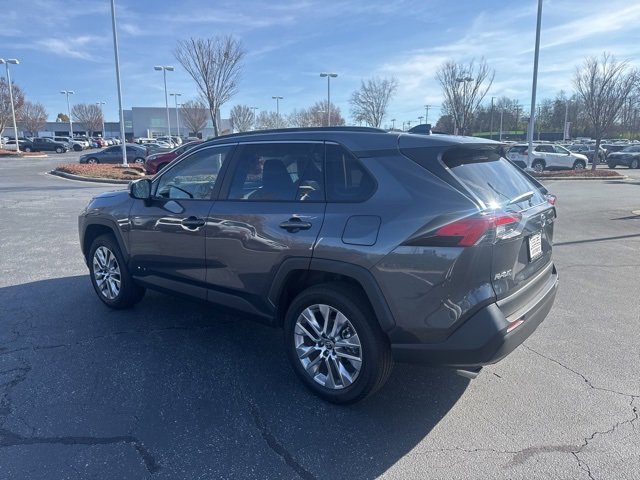 Used 2025 Toyota RAV4 XLE Premium image 6