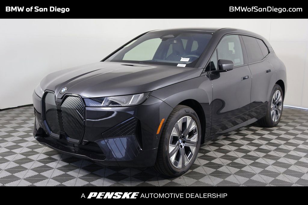 New 2026 BMW iX xDrive60 w/ Premium Package AWD/4WD video 1