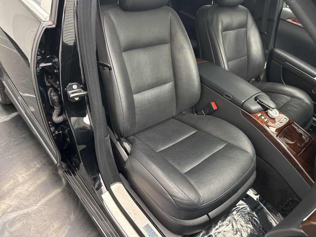 Used 2013 Mercedes-Benz S 550 4MATIC image 9
