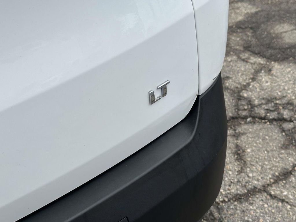 Certified 2023 Chevrolet Traverse LT w/ LT Premium Package image 12