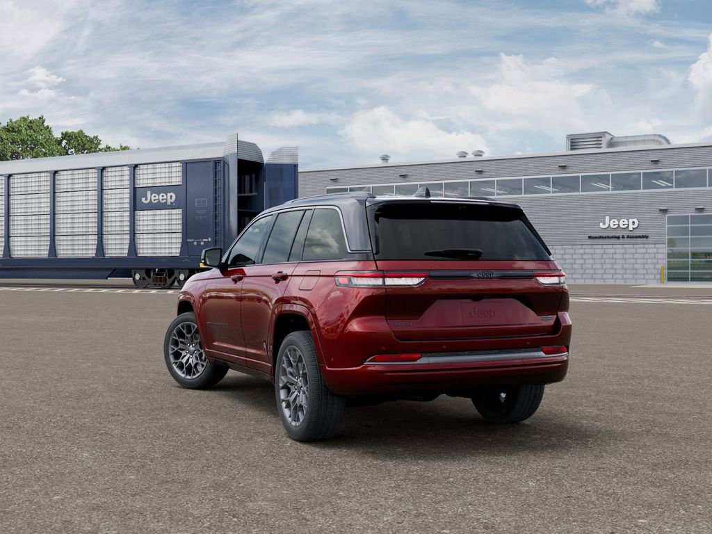 New 2026 Jeep Grand Cherokee Summit AWD/4WD image 3