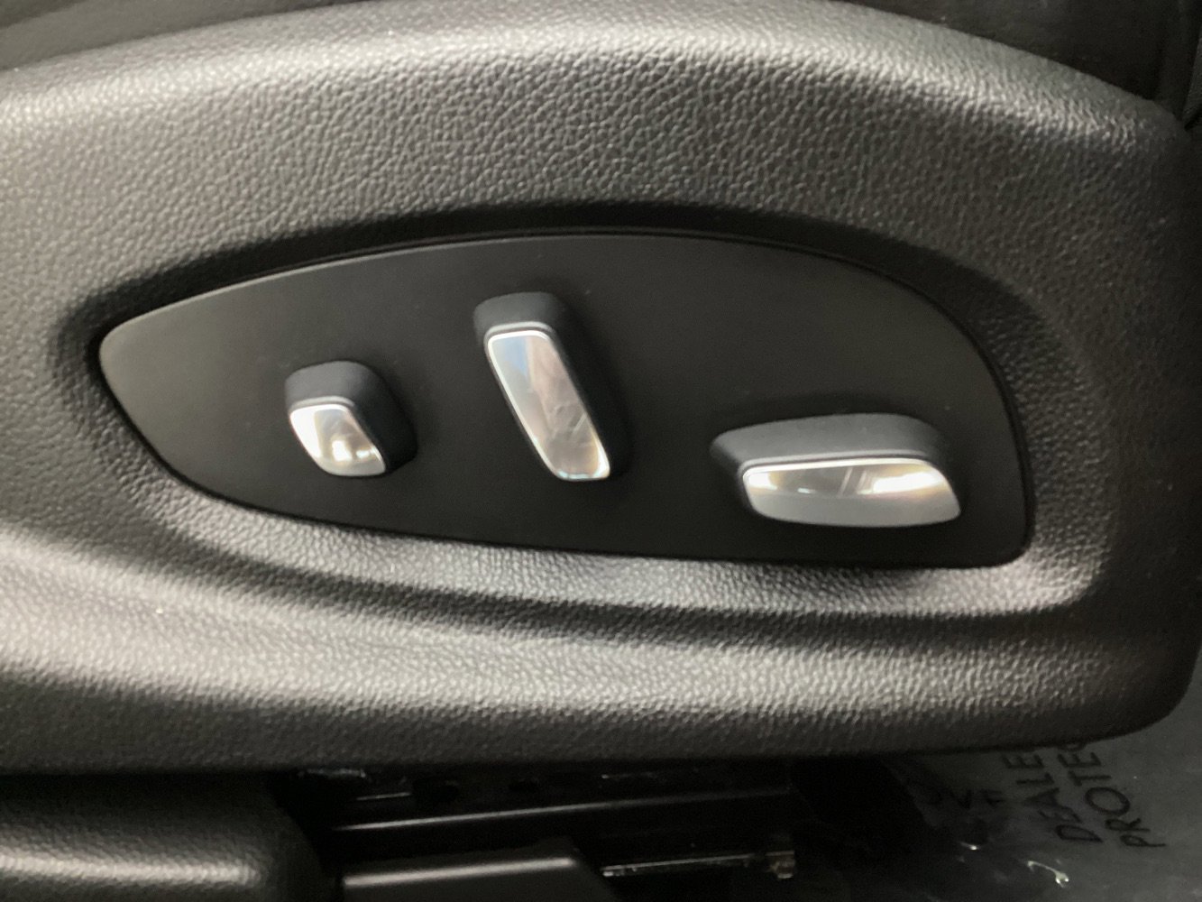 Used 2019 Cadillac XTS Luxury image 40