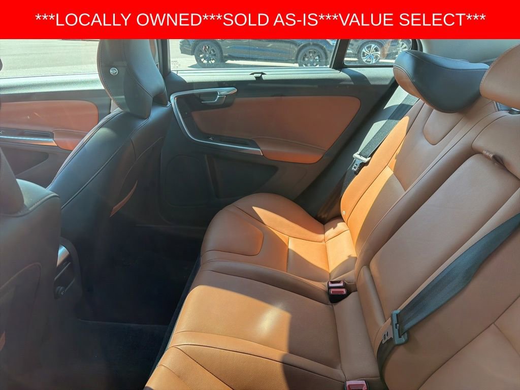 Used 2017 Volvo S60 T5 Inscription w/ Convenience Package image 11