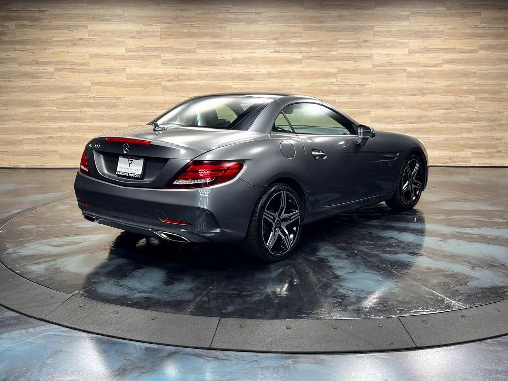 Used 2020 Mercedes-Benz SLC 300 image 9