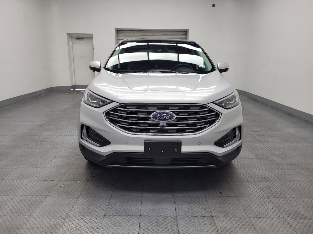Used 2019 Ford Edge Titanium w/ Equipment Group 301A FWD image 14