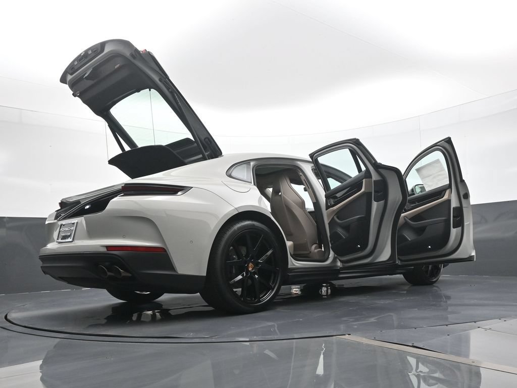 New 2026 Porsche Panamera 4 AWD/4WD image 26