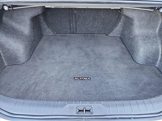 Used 2024 Nissan Altima 2.5 S FWD image 6