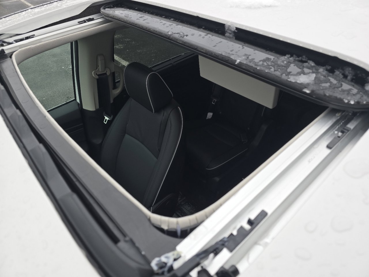 New 2026 Honda Odyssey Touring image 3