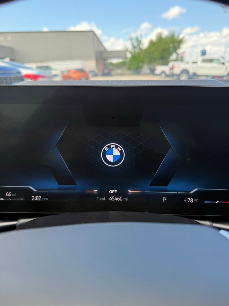 Used 2024 BMW 330i xDrive Sedan AWD/4WD image 22