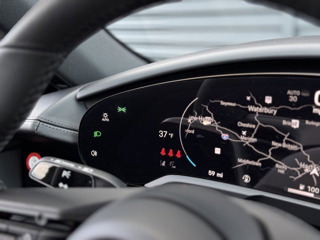 New 2025 Porsche Taycan 4S image 25