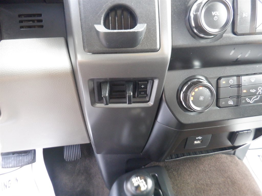 Used 2019 Ford F350 XLT image 14