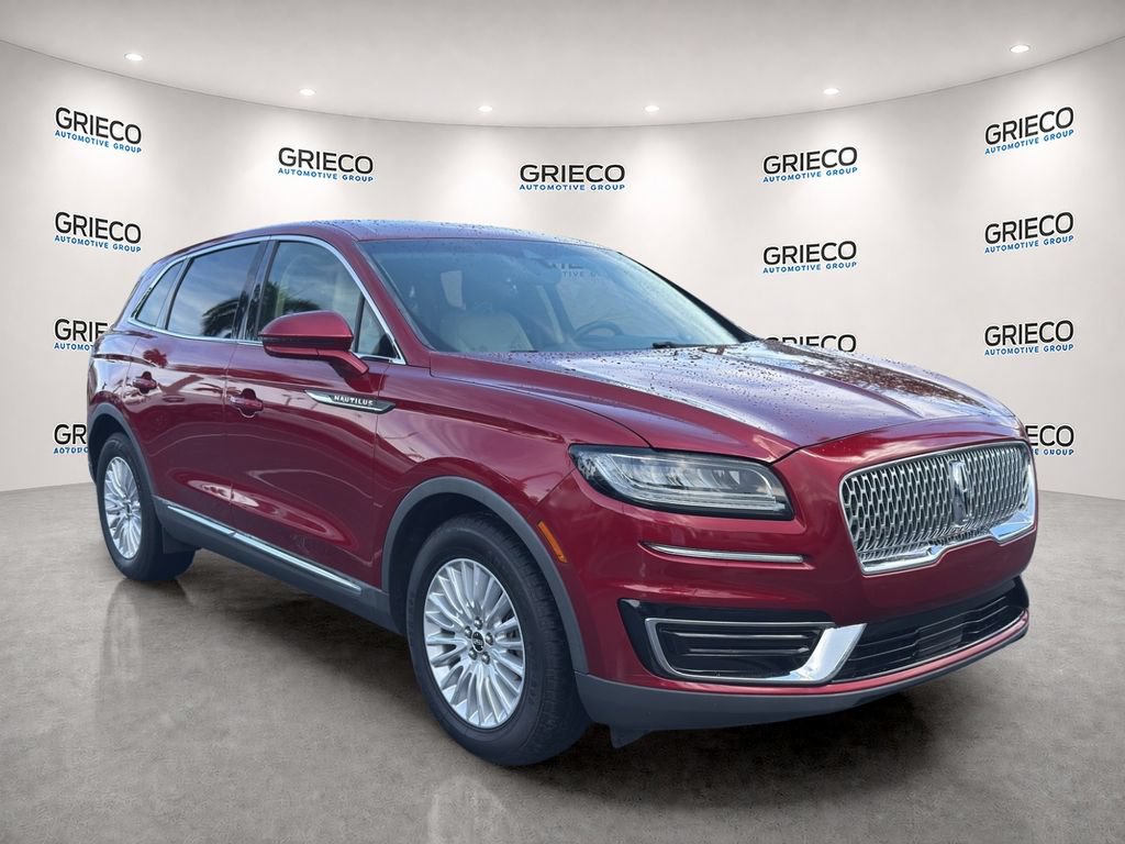 Used 2019 Lincoln Nautilus FWD image 1