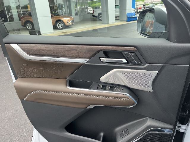 New 2026 GMC Acadia Denali Ultimate FWD image 11