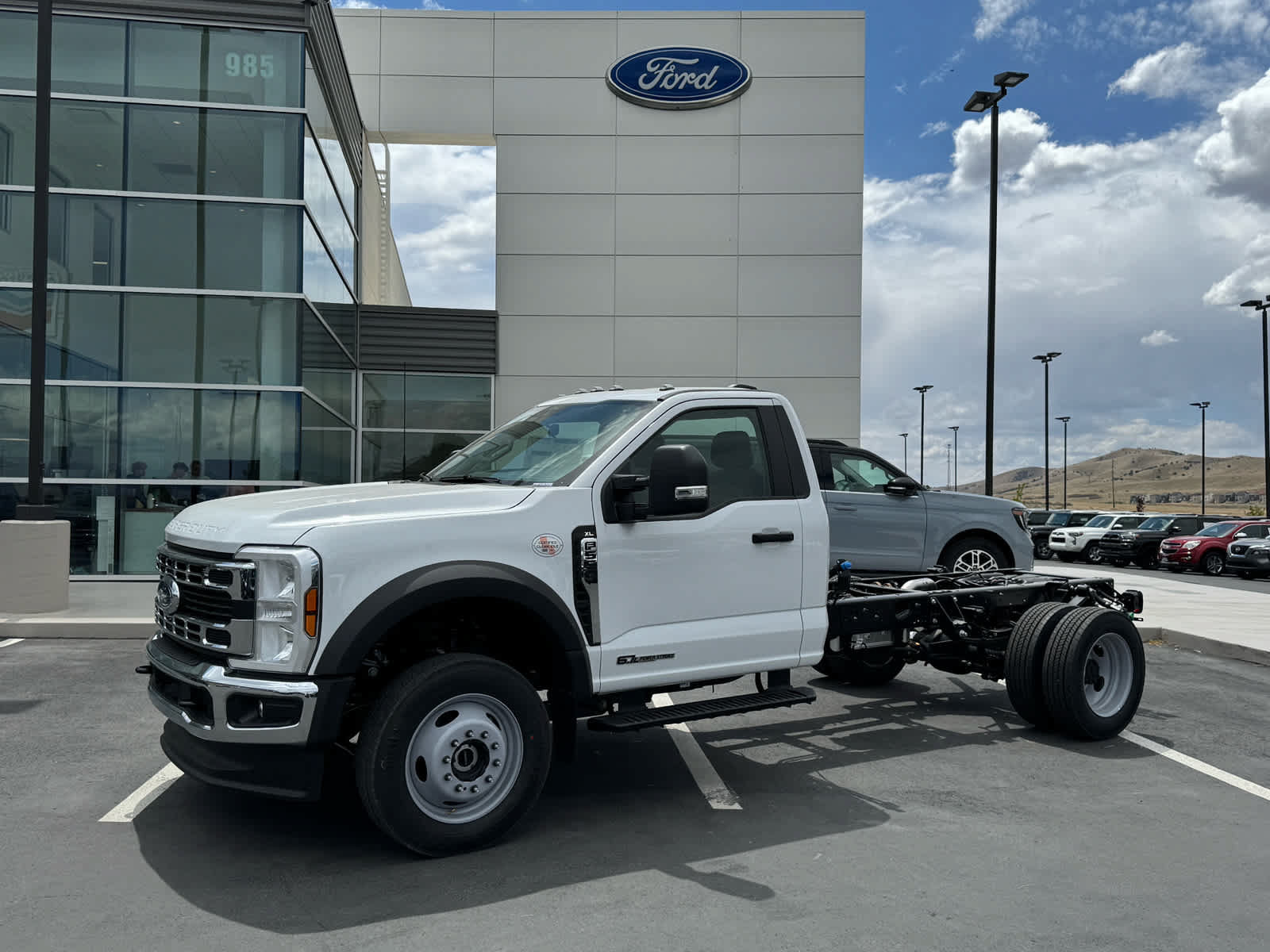New 2026 Ford F550 4x4 Regular Cab Super Duty w/ XL Chrome Package