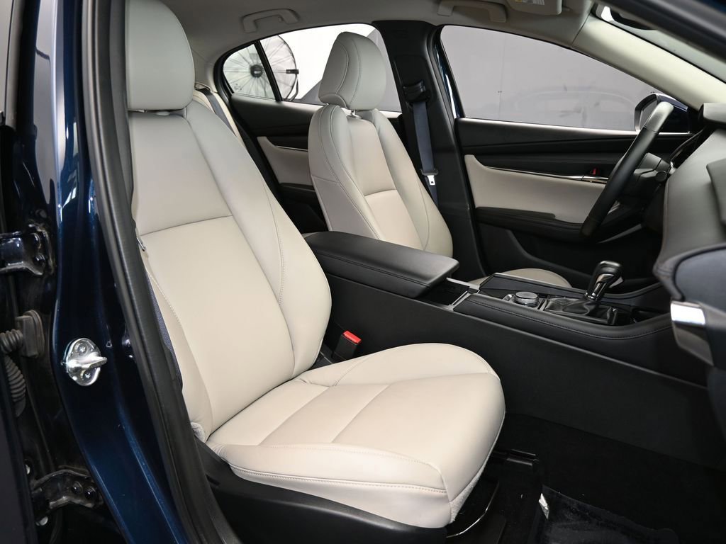 Used 2025 MAZDA MAZDA3 s image 41