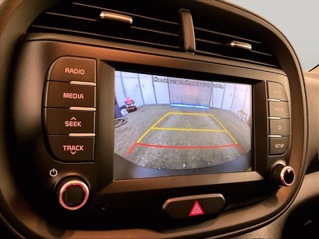 Used 2020 Kia Soul LX FWD image 20