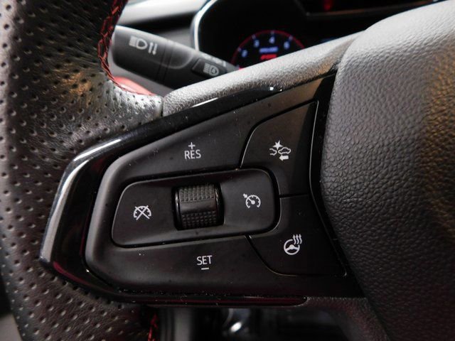 Used 2023 Chevrolet TrailBlazer RS w/ Convenience Package image 34