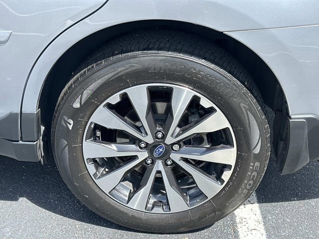 Used 2016 Subaru Outback 2.5i Limited image 10