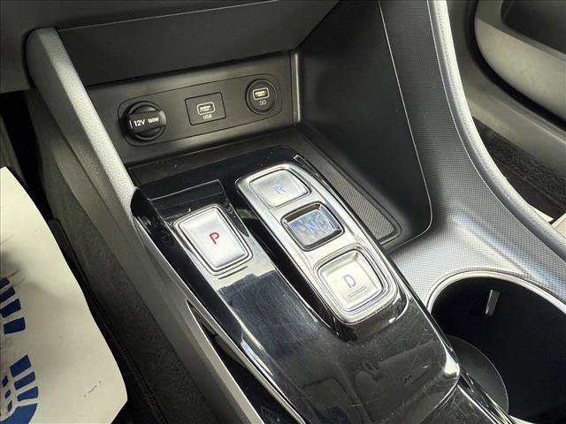 Used 2023 Hyundai Sonata SE image 16
