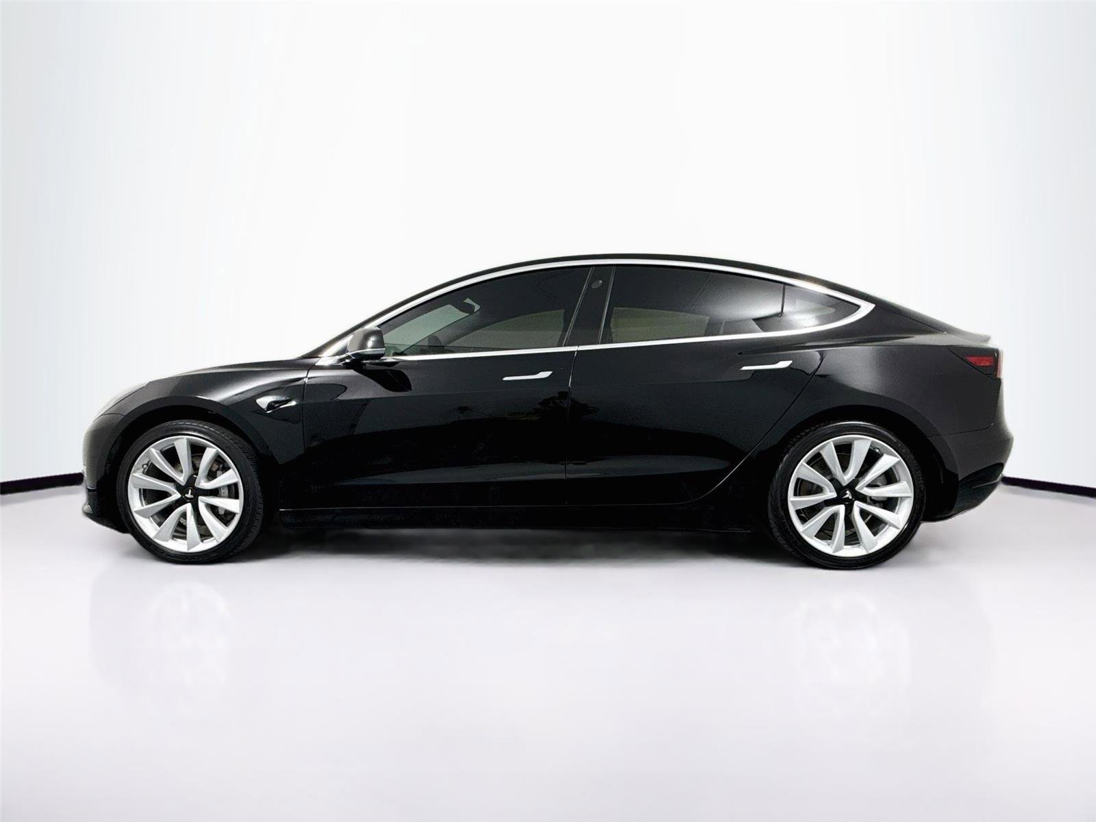 Used 2019 Tesla Model 3 Long Range RWD image 14