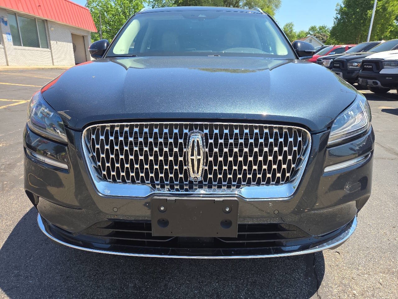 Used 2021 Lincoln Corsair Reserve w/ Equipment Group 201A AWD/4WD image 3