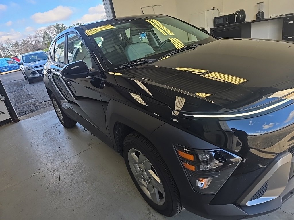 Used 2024 Hyundai Kona SE