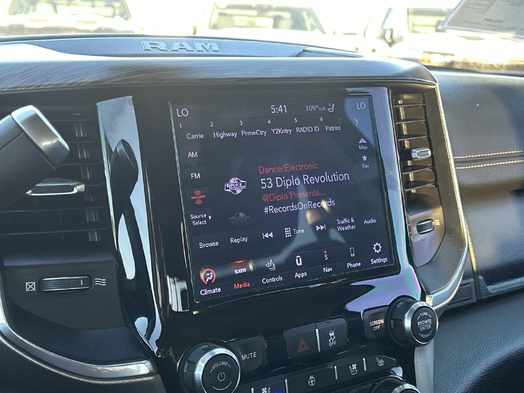 Used 2019 RAM 2500 Laramie AWD/4WD image 17