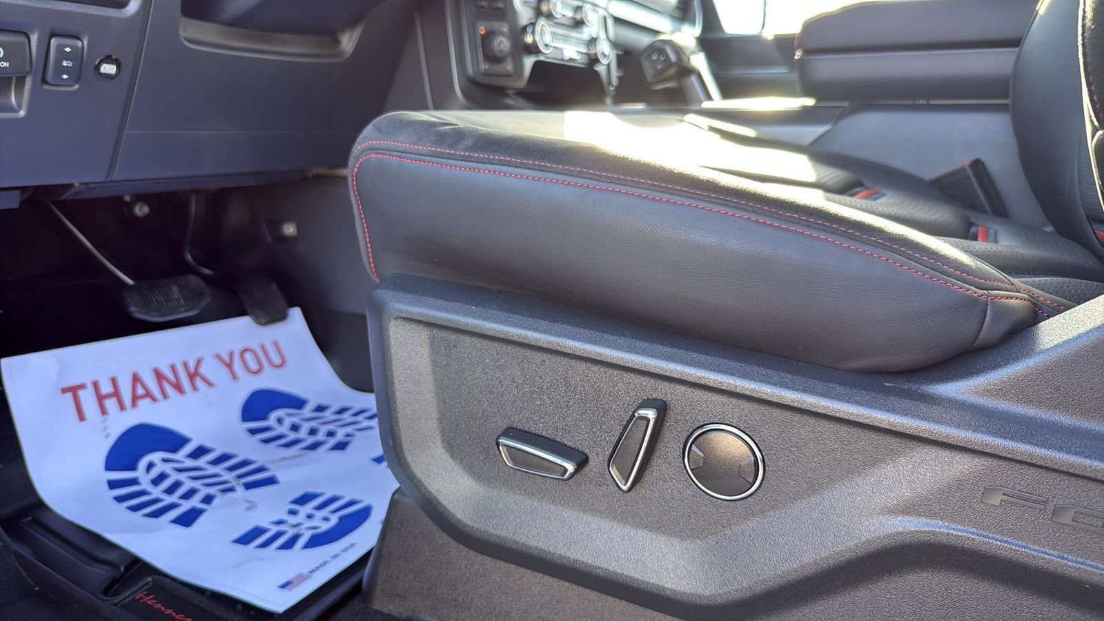 New 2026 Ford F150 Lariat w/ Equipment Group 502A High image 12