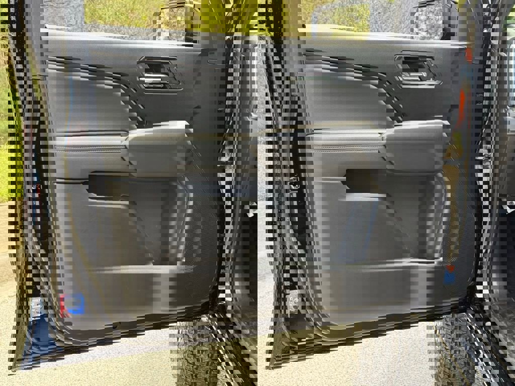 New 2026 GMC Canyon Elevation w/ Convenience Package image 18