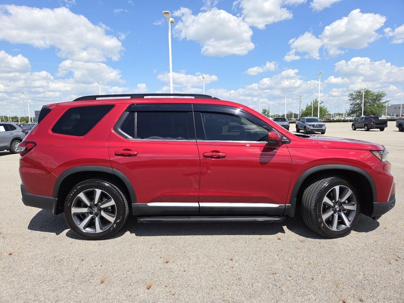 Used 2023 Honda Pilot Touring image 22