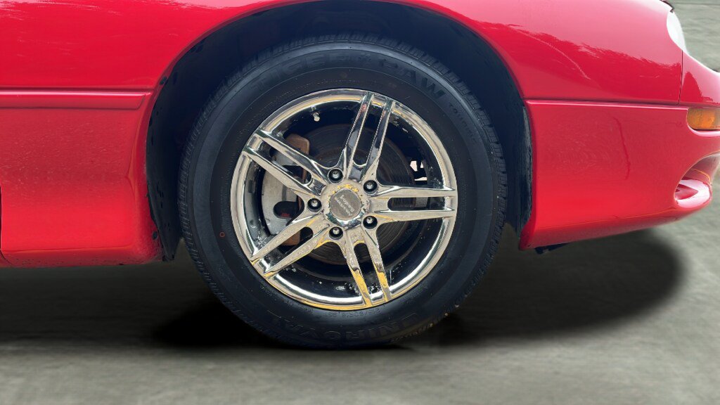 Used 2001 Chevrolet Camaro LT RWD image 15