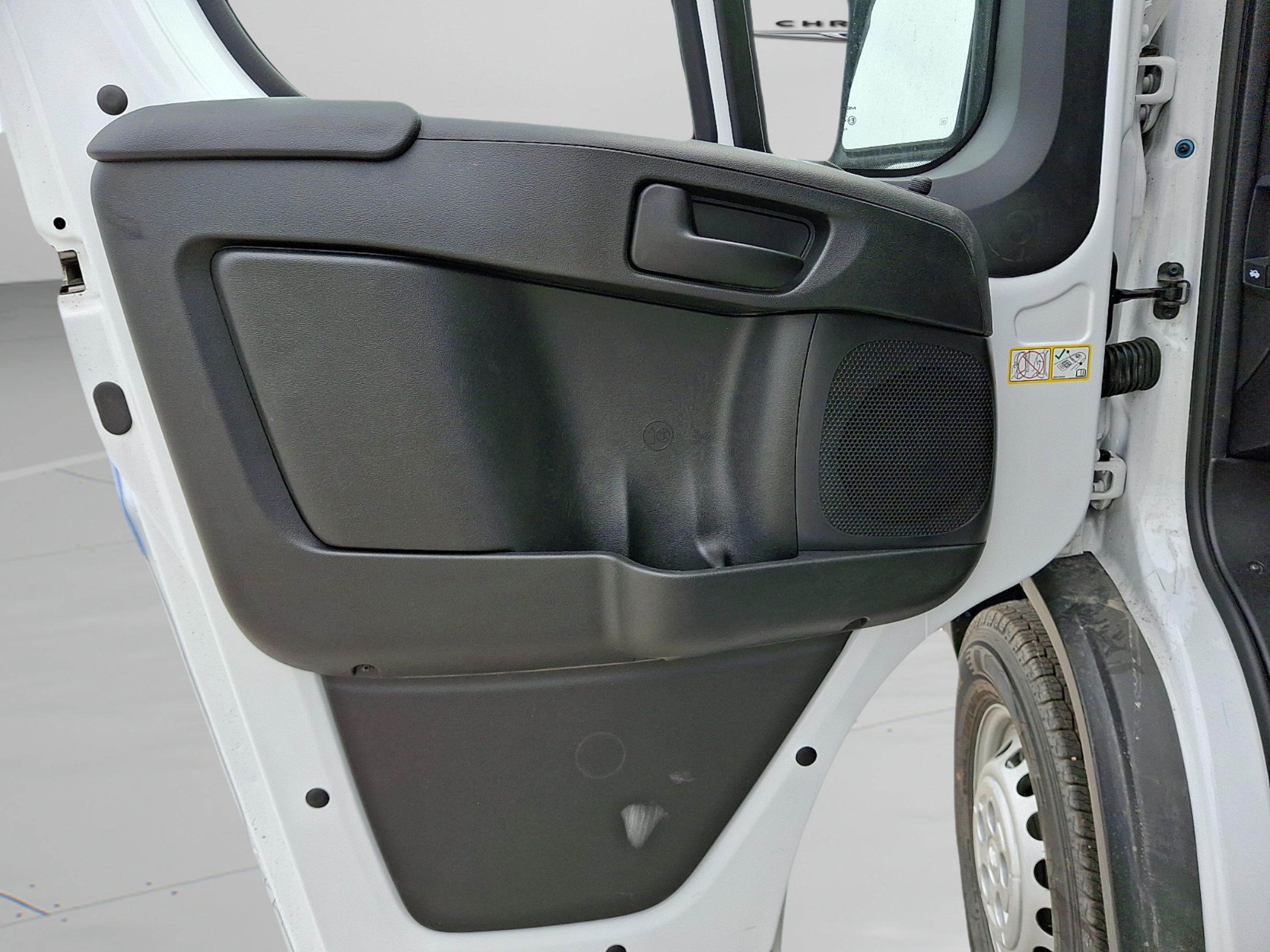 New 2026 RAM ProMaster 2500 w/ Convenience Group FWD image 7