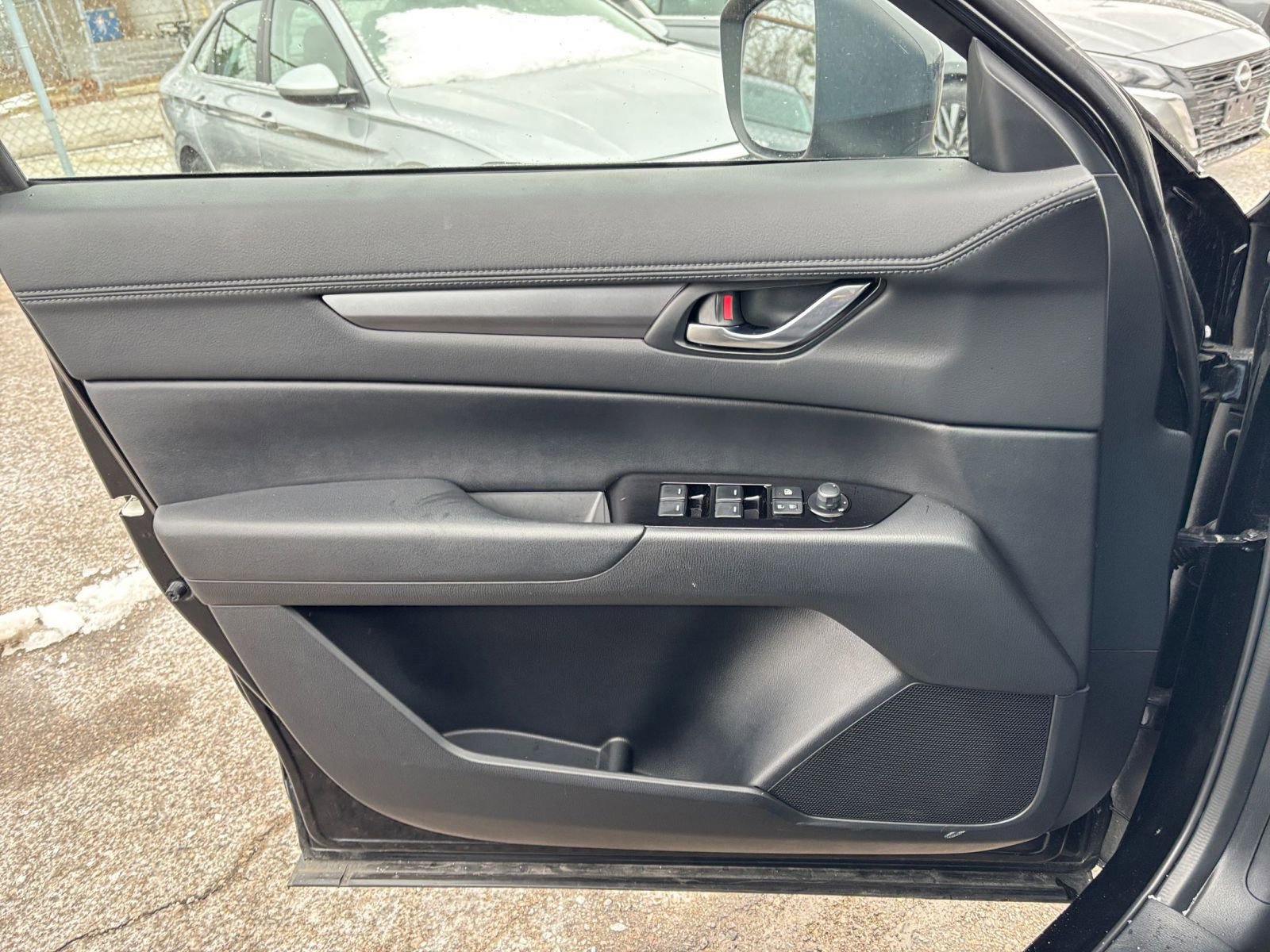 Used 2025 MAZDA CX-5 AWD 2.5 S w/ Preferred Package image 20