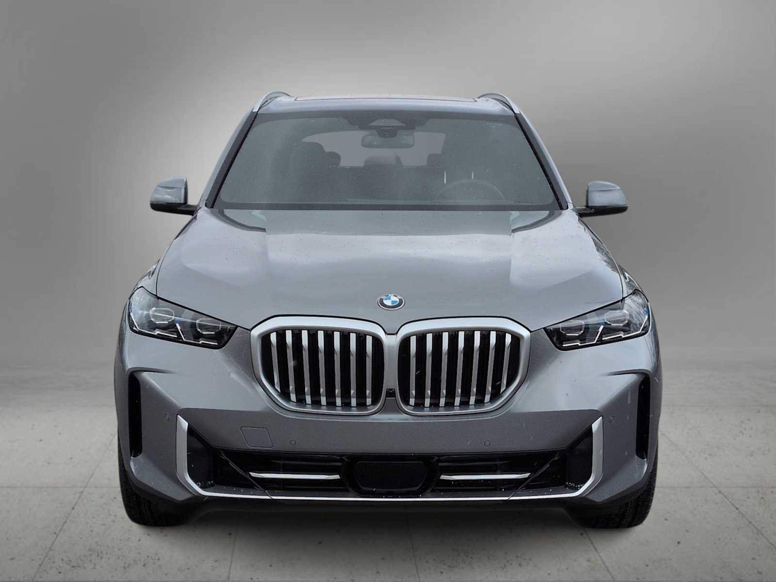 Used 2026 BMW X5 xDrive40i w/ Premium Package AWD/4WD image 3
